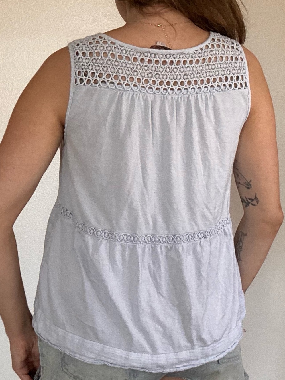 LOFT Light Blue Sleeveless Tank - Picture 4 of 8